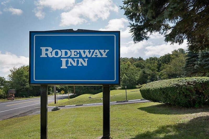 Rodeway Inn Westminster Екстер'єр фото